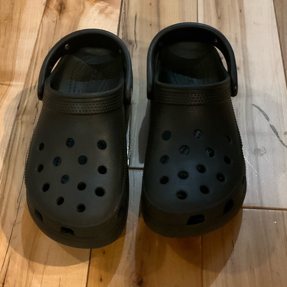 Crocs